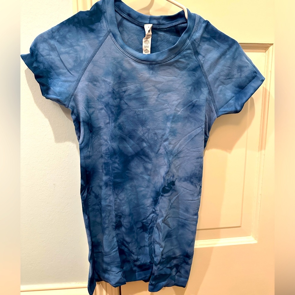 Lululemon Swiftly Tech Short-Sleeve 2.0 Marble Dyed Blue